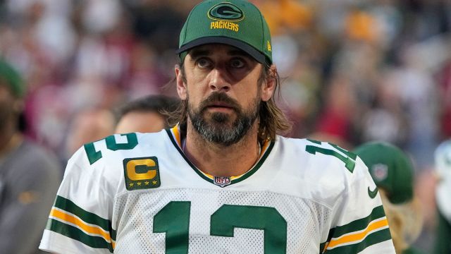 Longtime NFL Quarterback Confirms Vaccination Status Following Aaron Rodgers' Request 'Fully Immunized' (1)
