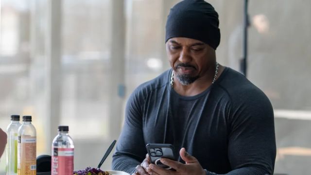 Former NFL Stars Dawkins and Willis Turn to Nirvana Super's Unique Drinks for Fitness After Retirement (1)