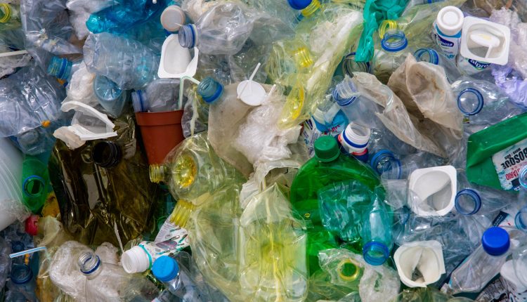 plastic-awareness-sparks-scientist-commitment-cut-back-bottled-water-usage