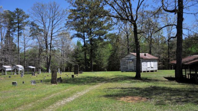 The Ghostly Mystique of Bass Cemetery Alabama's Most Infamous Haunt (1)